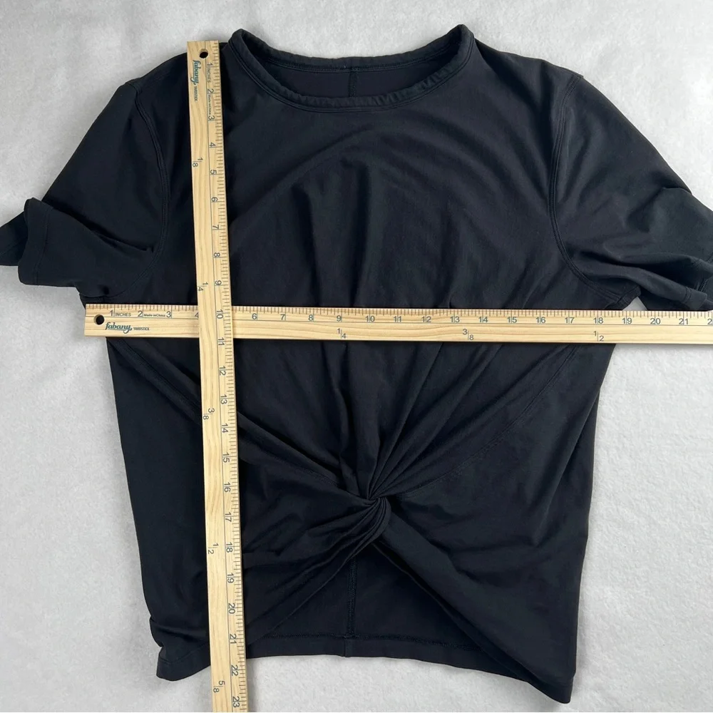Lululemon Women’s Crescent T-Shirt Black‎ Small - Picture 5 of 9